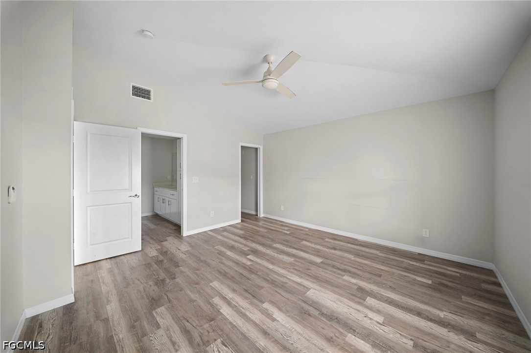 4 Bed SingleFamilyResidence for Sale in Cape Coral, photo 25