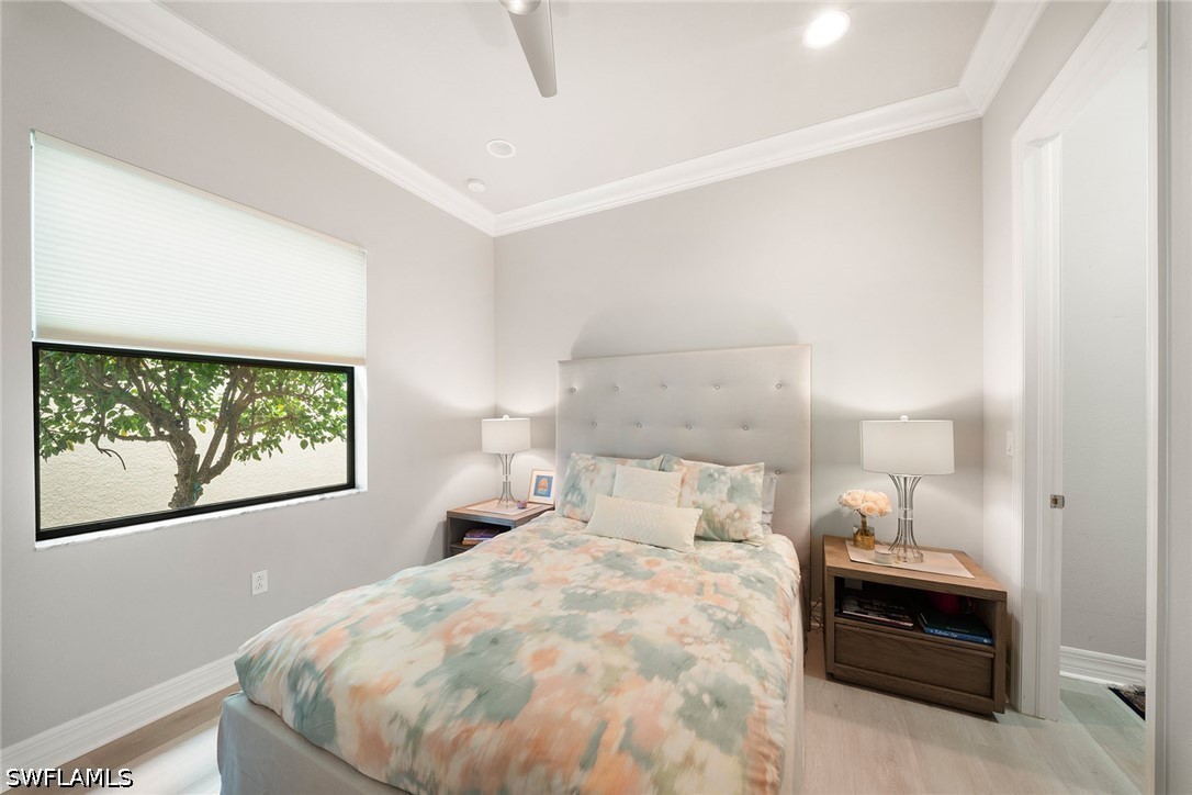3 Bed Pool Home for Sale in Marbella Isles, photo 25