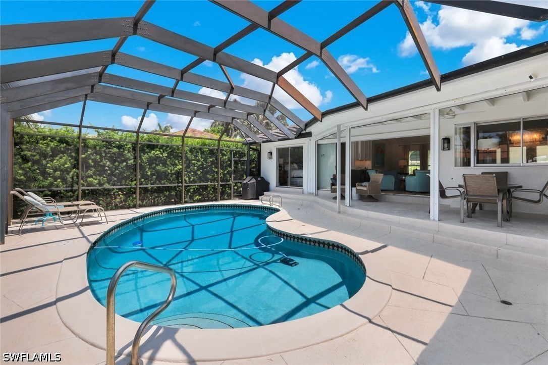 3 Bed Pool Home for Sale in Marco Beach, photo 25