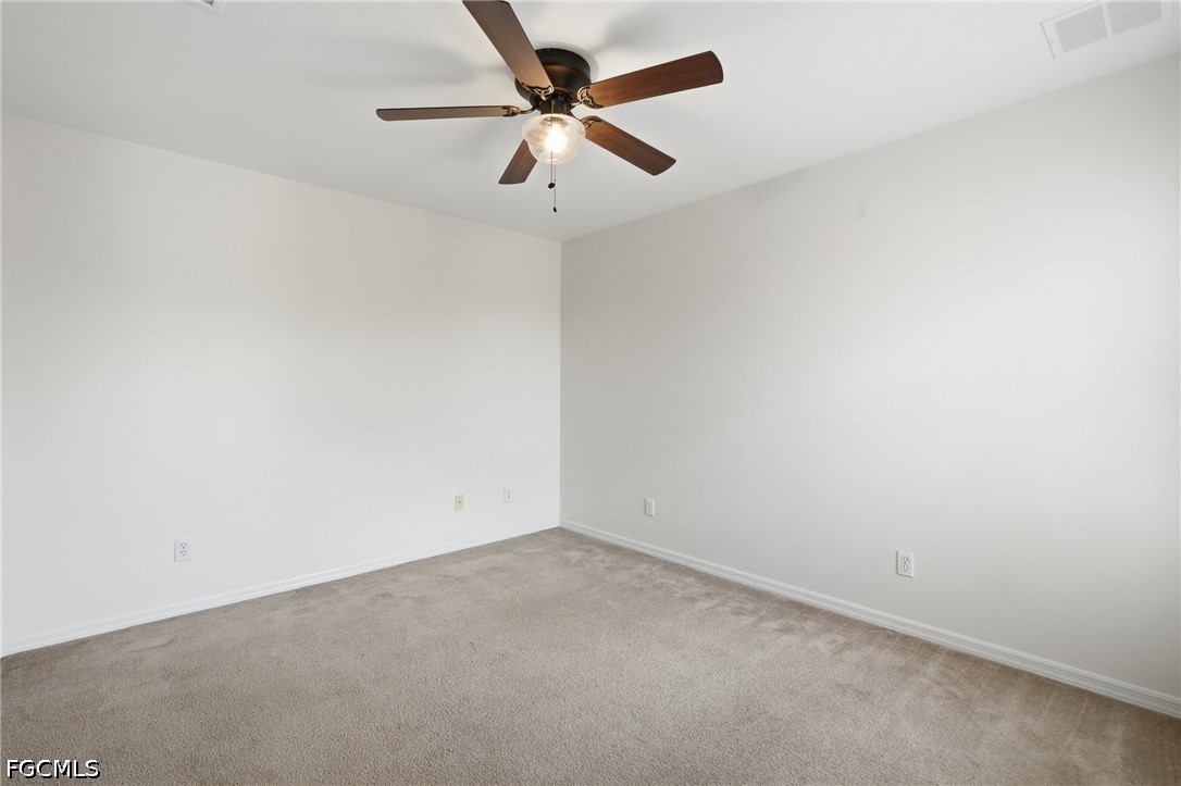 3 Bed Waterfront Home for Sale in Fort Myers, photo 25