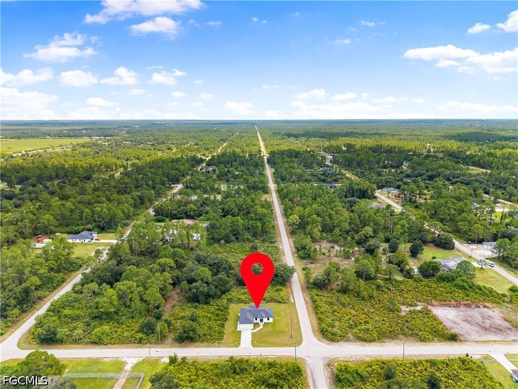 3 Bed SingleFamilyResidence for Sale in Lehigh Acres, photo 25