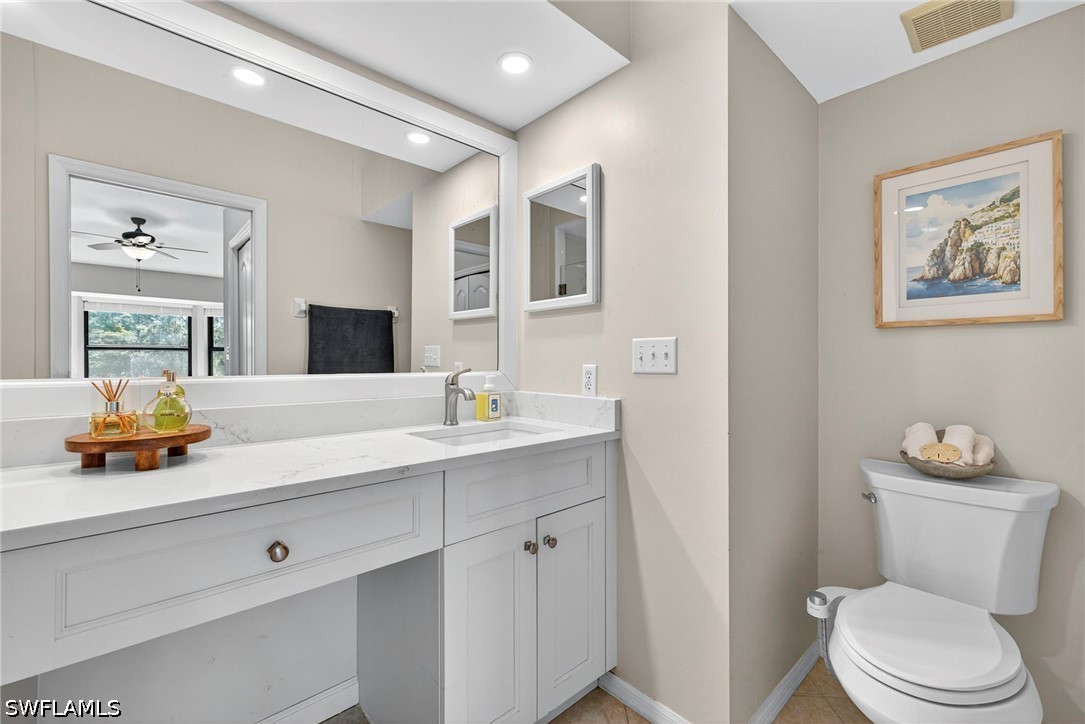 2 Bed Condominium for Sale in Naples, photo 25