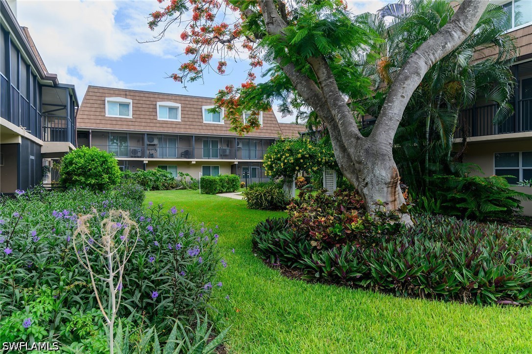 2 Bed Condominium for Sale in Marco Island, photo 25