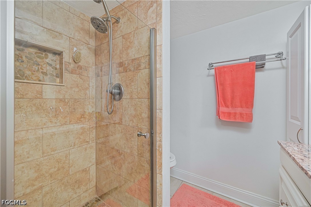 2 Bed Waterfront Home for Sale in Cape Coral, photo 25
