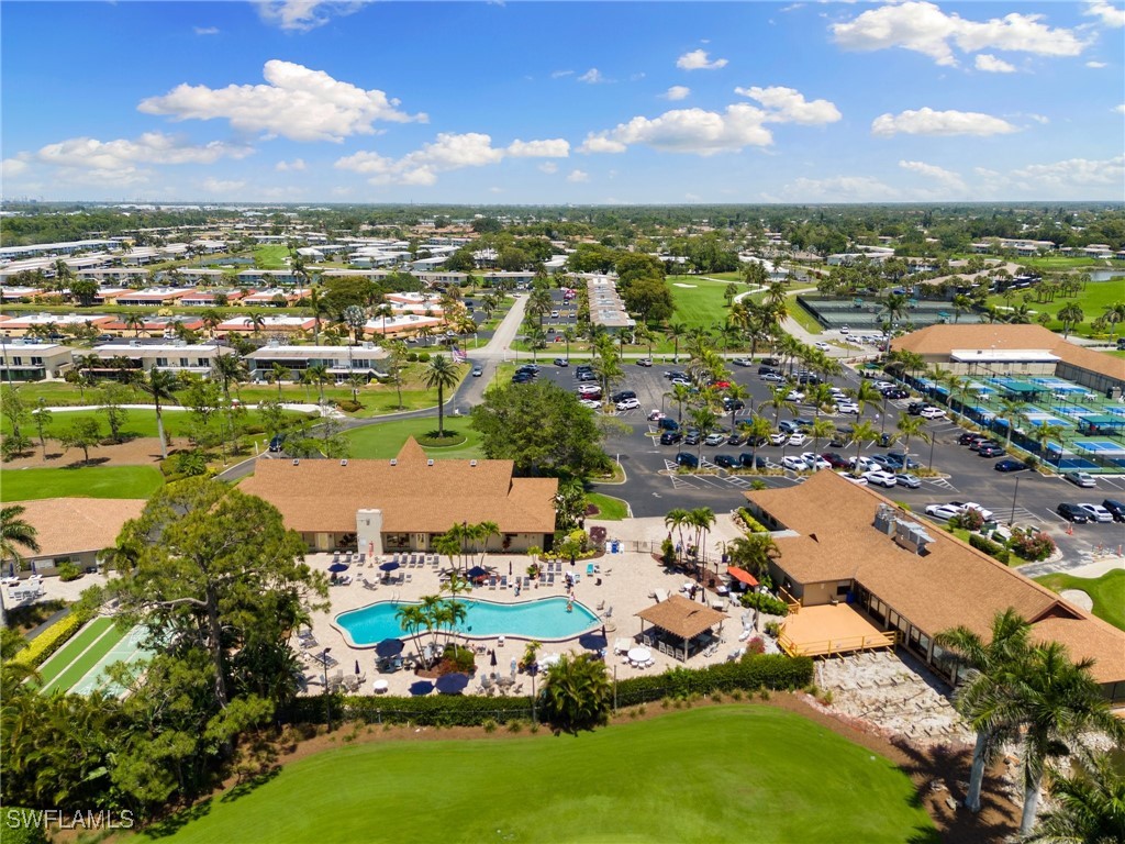 2 Bed Condominium for Sale in Naples, photo 26