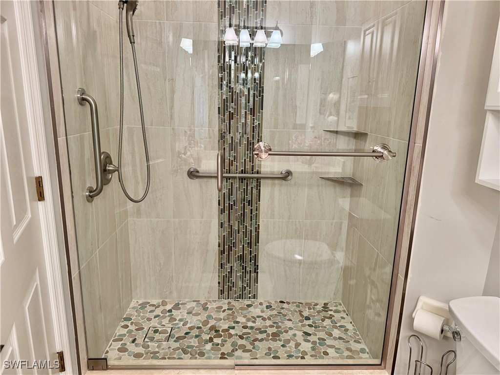 2 Bed Condominium for Sale in Sabal Palm, photo 26