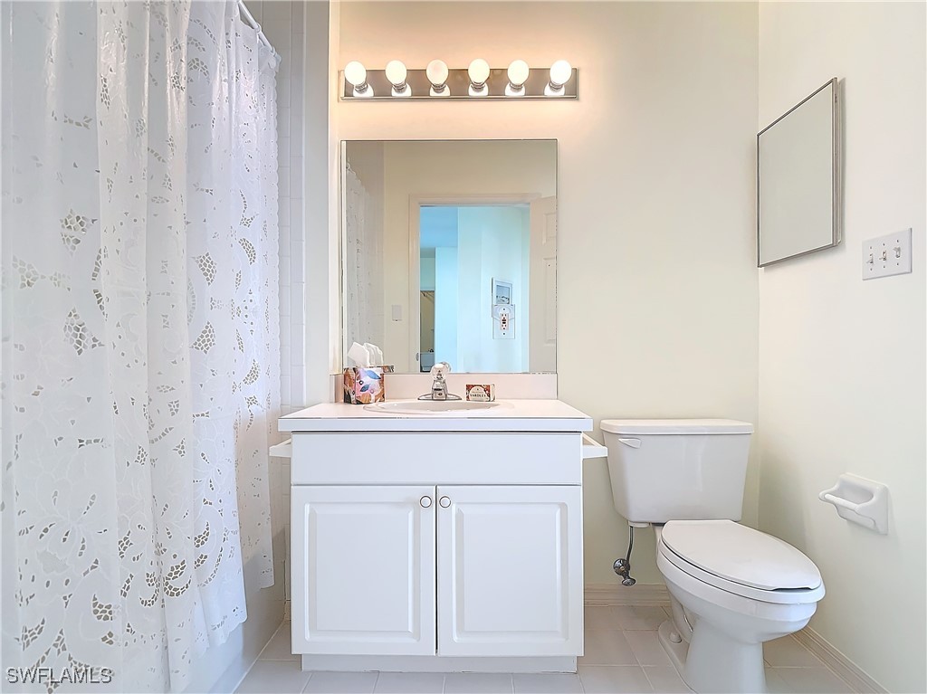 2 Bed Condominium for Sale in Fort Myers Beach, photo 26