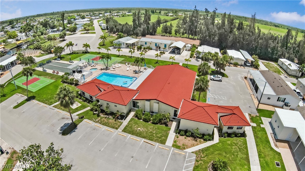 2 Bed ManufacturedHome for Sale in Pine Island Cove, photo 26