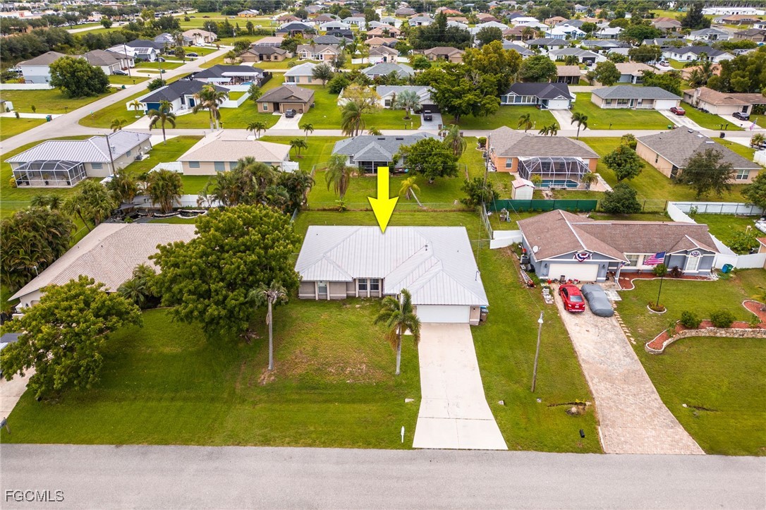 3 Bed SingleFamilyResidence for Sale in Cape Coral, photo 26