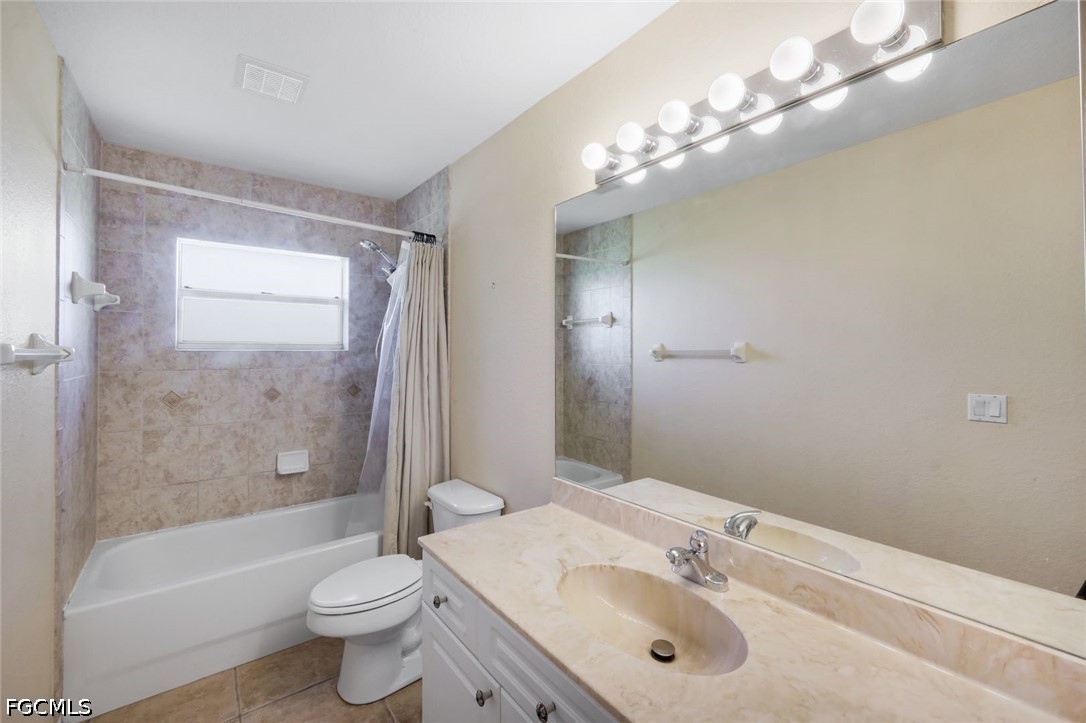 4 Bed Pool Home for Sale in Cape Coral, photo 26