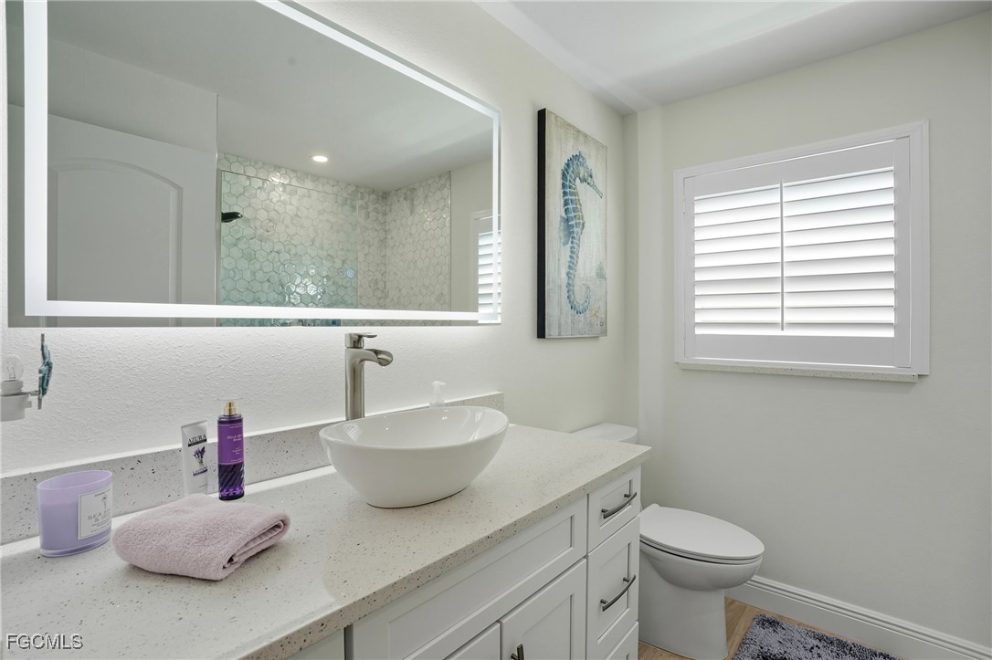 3 Bed Pool Home for Sale in Cape Coral, photo 26