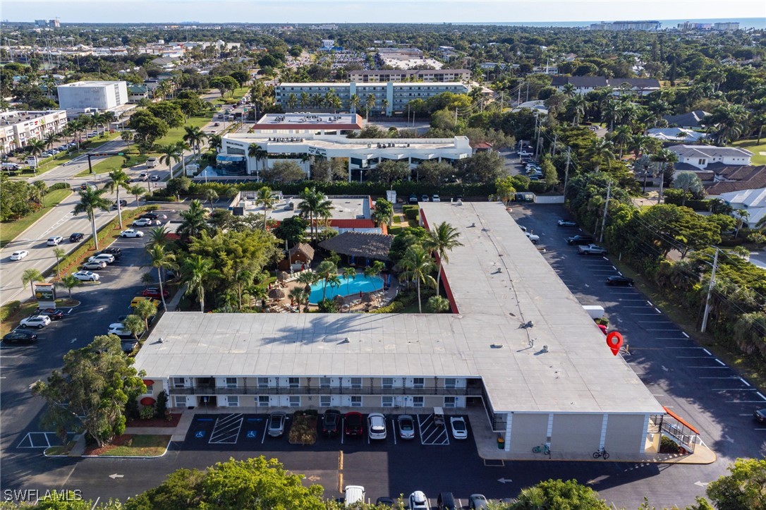 Condominium for Sale in Naples, photo 26