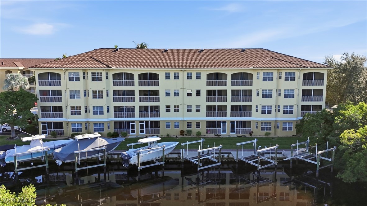 2 Bed Waterfront Home for Sale in Cape Coral, photo 26