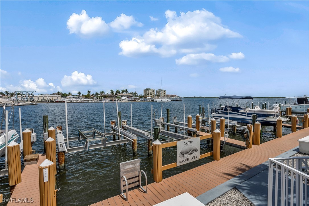 2 Bed Waterfront Home for Sale in Marco Island, photo 26