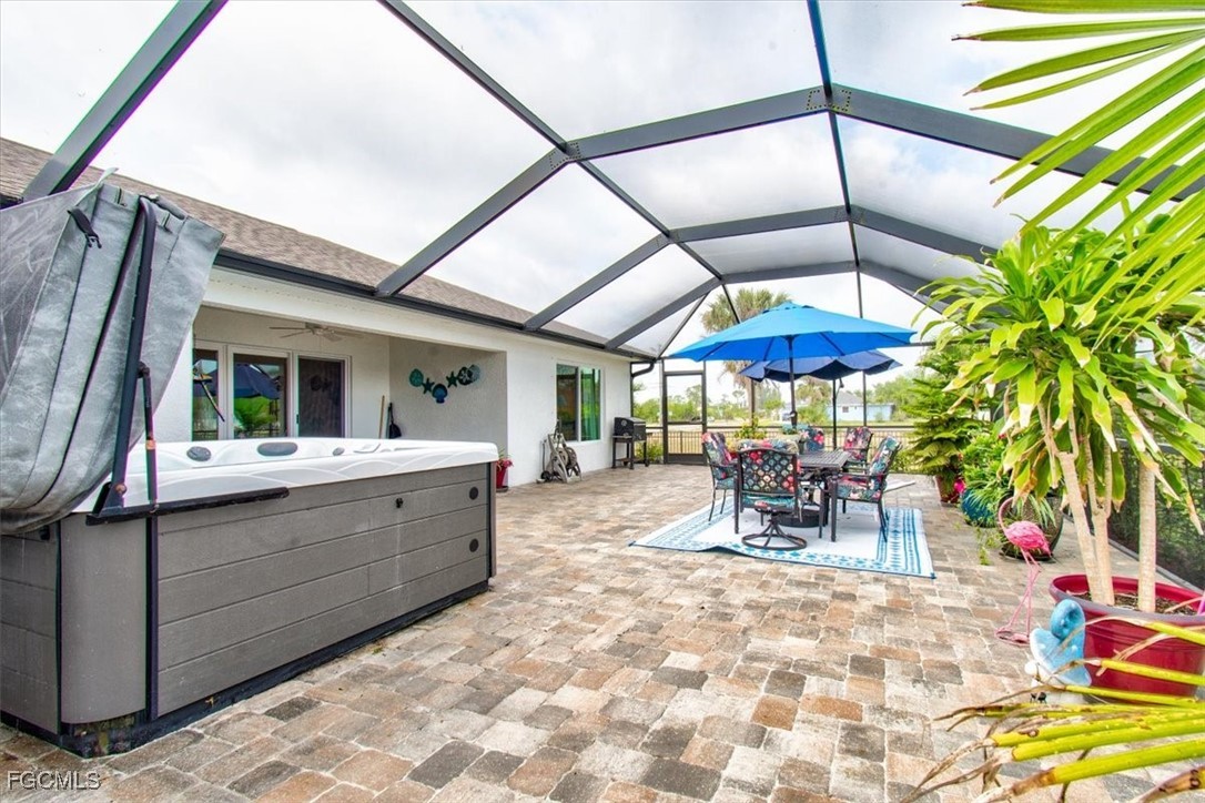 3 Bed SingleFamilyResidence for Sale in Cape Coral, photo 26