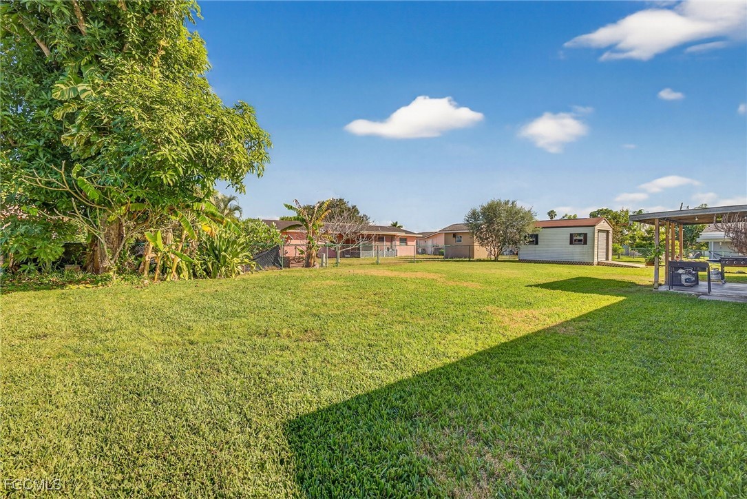 3 Bed SingleFamilyResidence for Sale in Lehigh Acres, photo 26