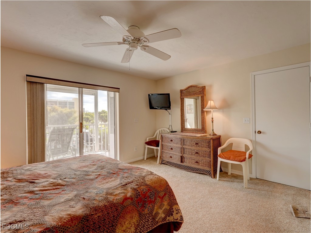2 Bed Waterfront Home for Sale in Fort Myers Beach, photo 26