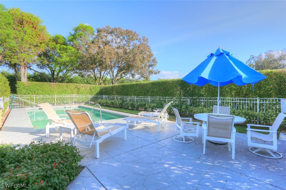 2 Bed Condominium for Sale in Naples, photo 26