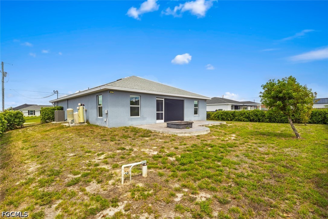3 Bed SingleFamilyResidence for Sale in Cape Coral, photo 26