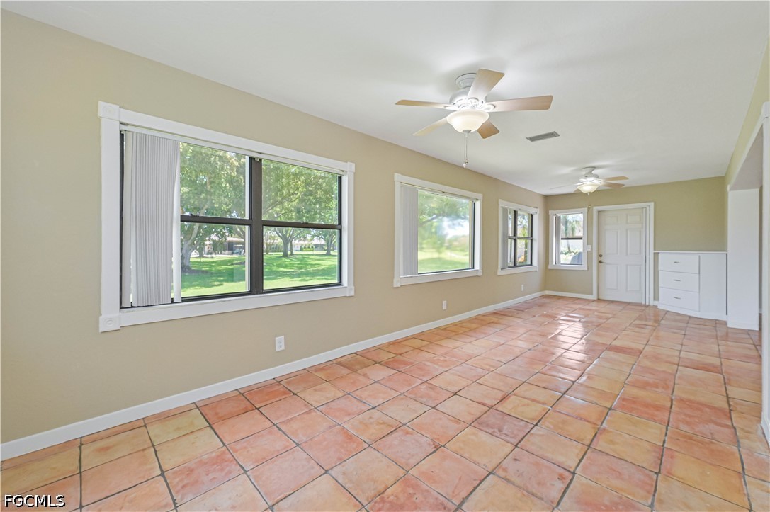2 Bed Attached for Sale in Fort Myers, photo 26