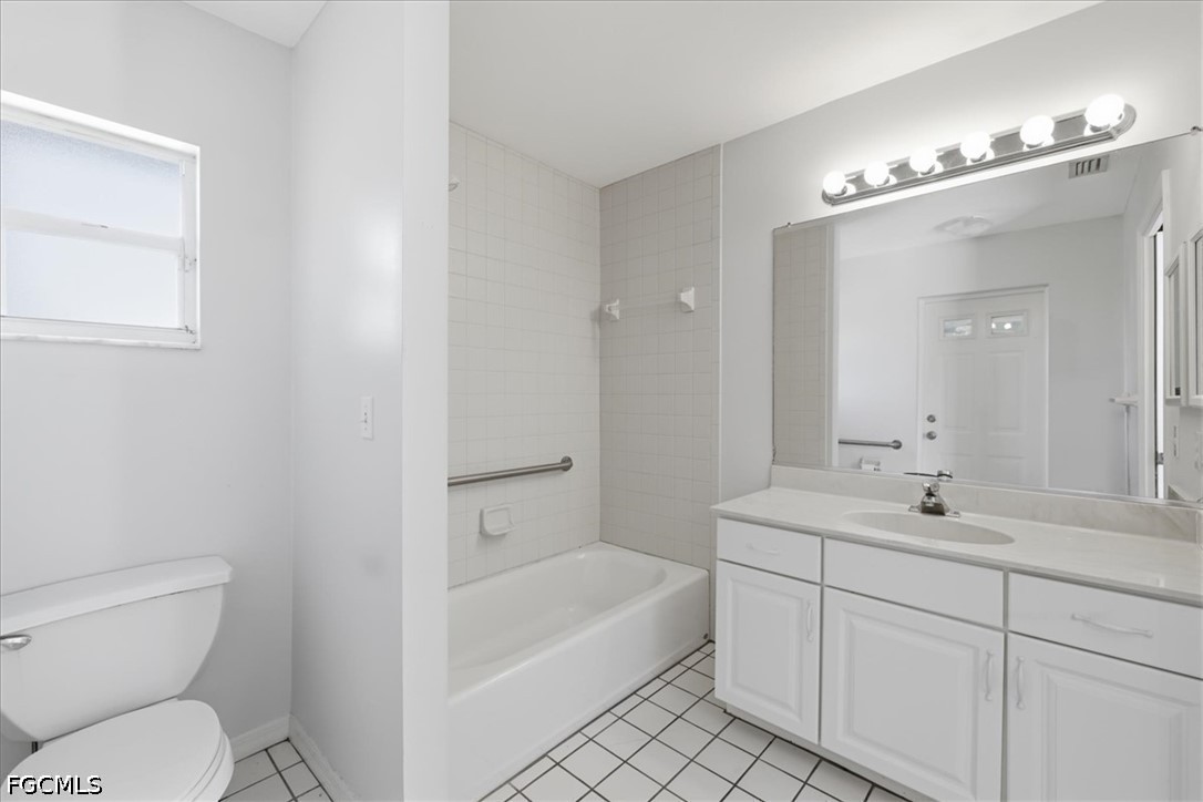 4 Bed SingleFamilyResidence for Sale in Laurel Oaks, photo 26