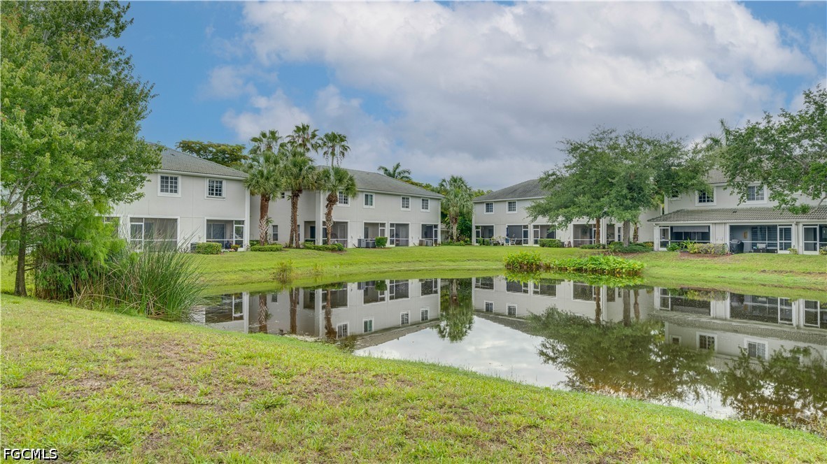 2 Bed Waterfront Home for Sale in Fort Myers, photo 26