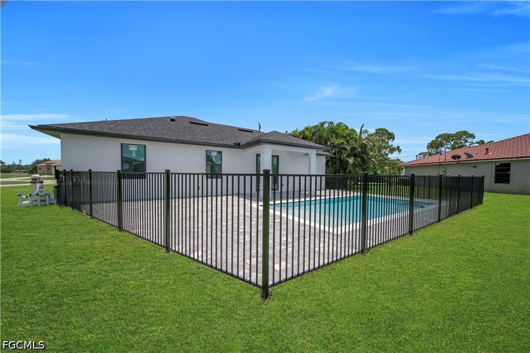 3 Bed Pool Home for Sale in Cape Coral, photo 26