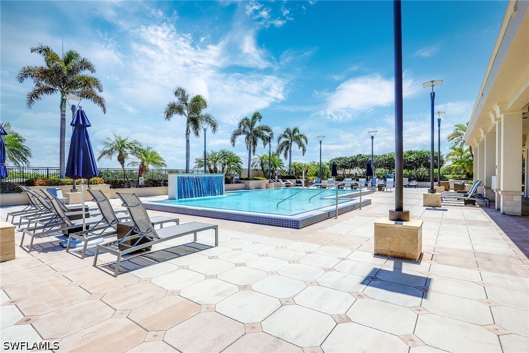 2 Bed Condominium for Sale in The Strada, photo 26