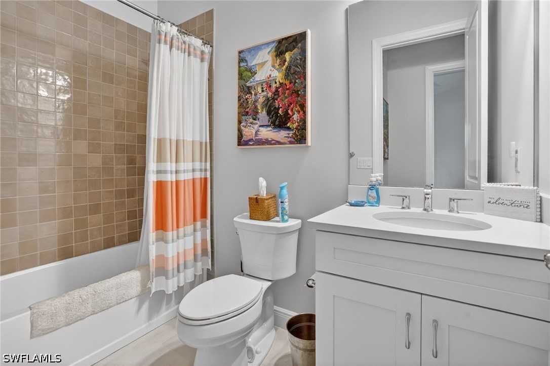 2 Bed Waterfront Home for Sale in Naples, photo 26