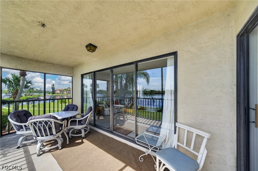 2 Bed Waterfront Home for Sale in North Fort Myers, photo 26