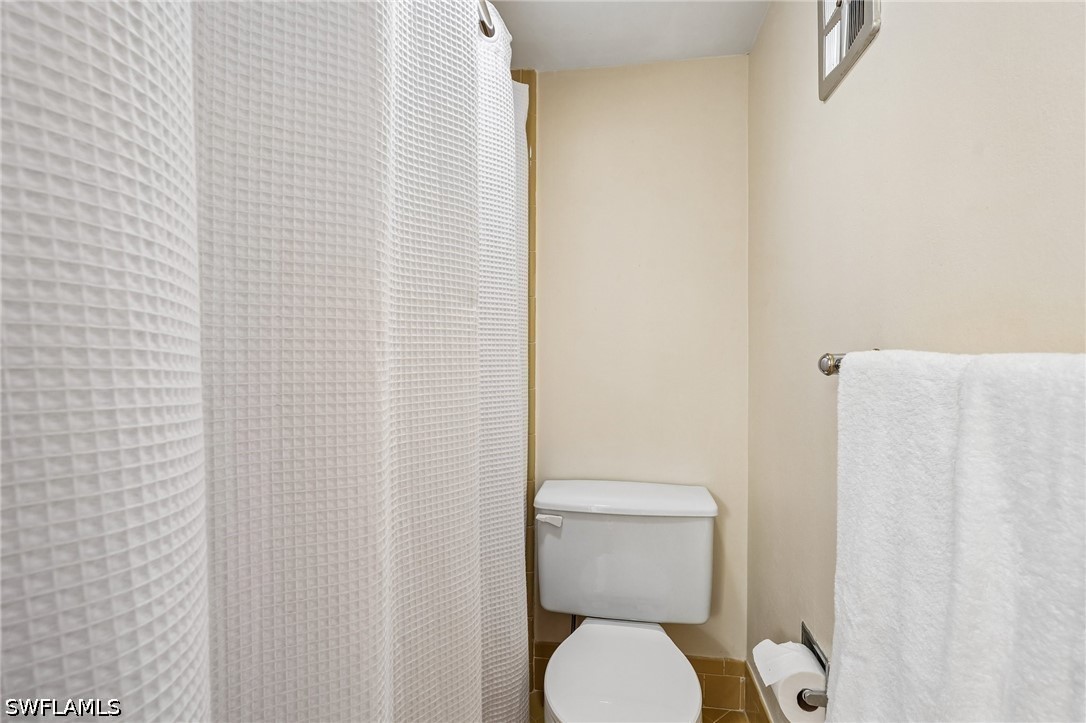 2 Bed Waterfront Home for Sale in Naples, photo 26