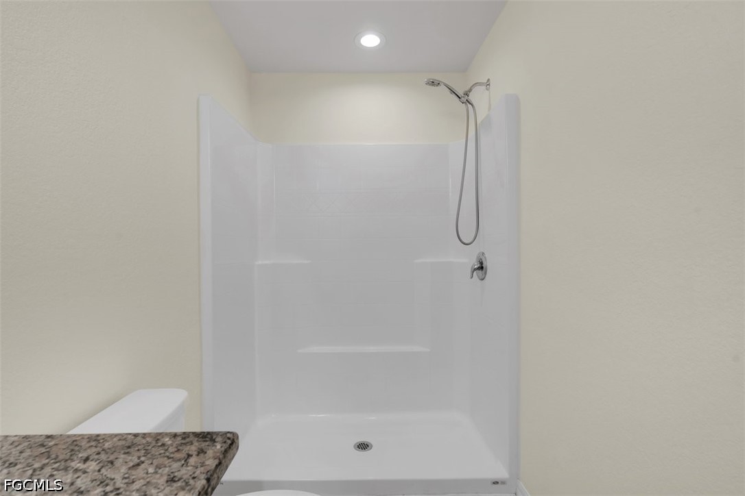 3 Bed SingleFamilyResidence for Sale in Port Labelle, photo 26