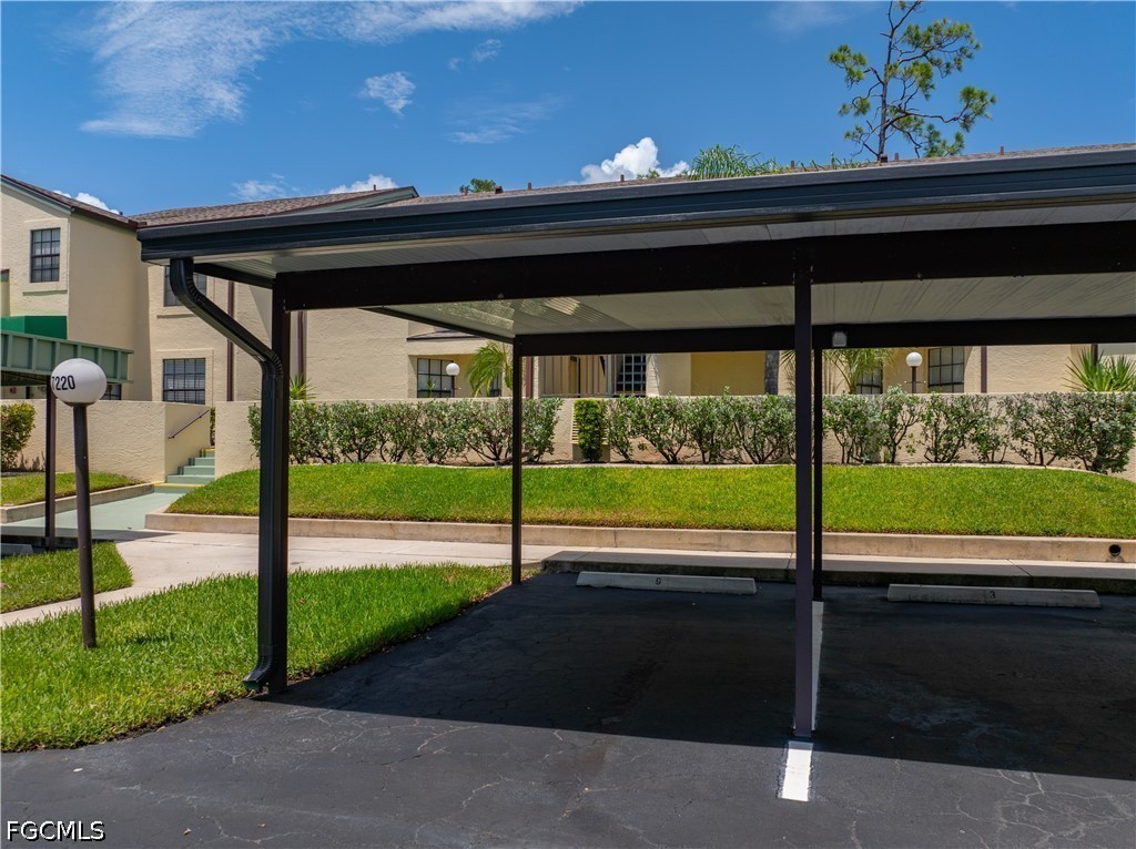2 Bed Waterfront Home for Sale in Fort Myers, photo 26