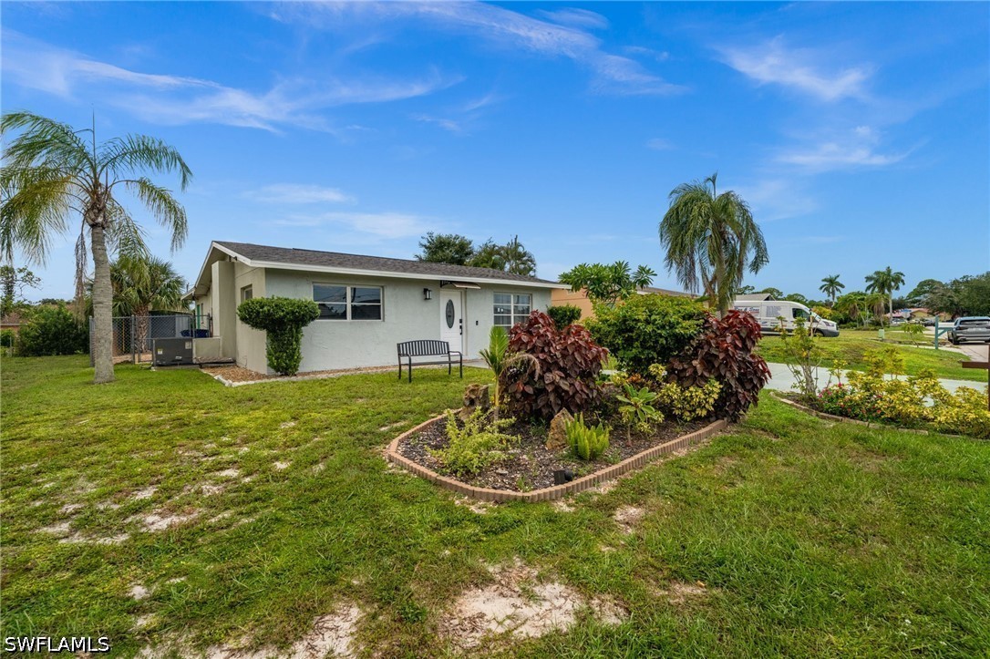2 Bed SingleFamilyResidence for Sale in San Carlos Park, photo 26