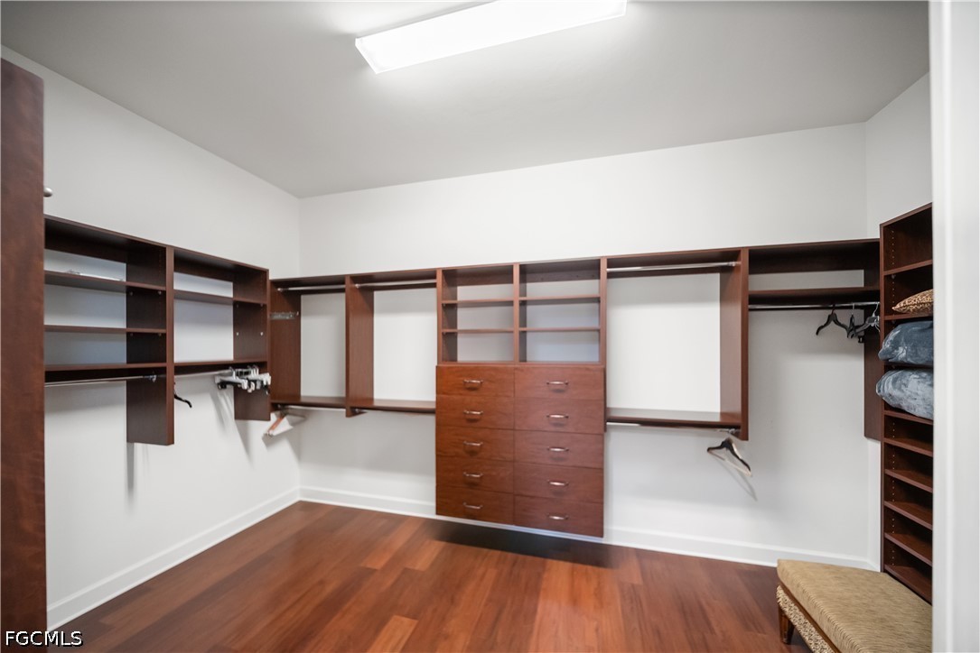 3 Bed Pool Home for Sale in Esplanade, photo 26