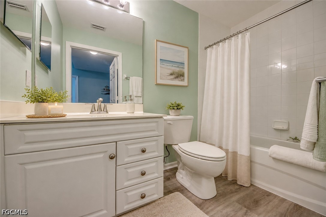 2 Bed Condominium for Sale in Fairway Villas, photo 26