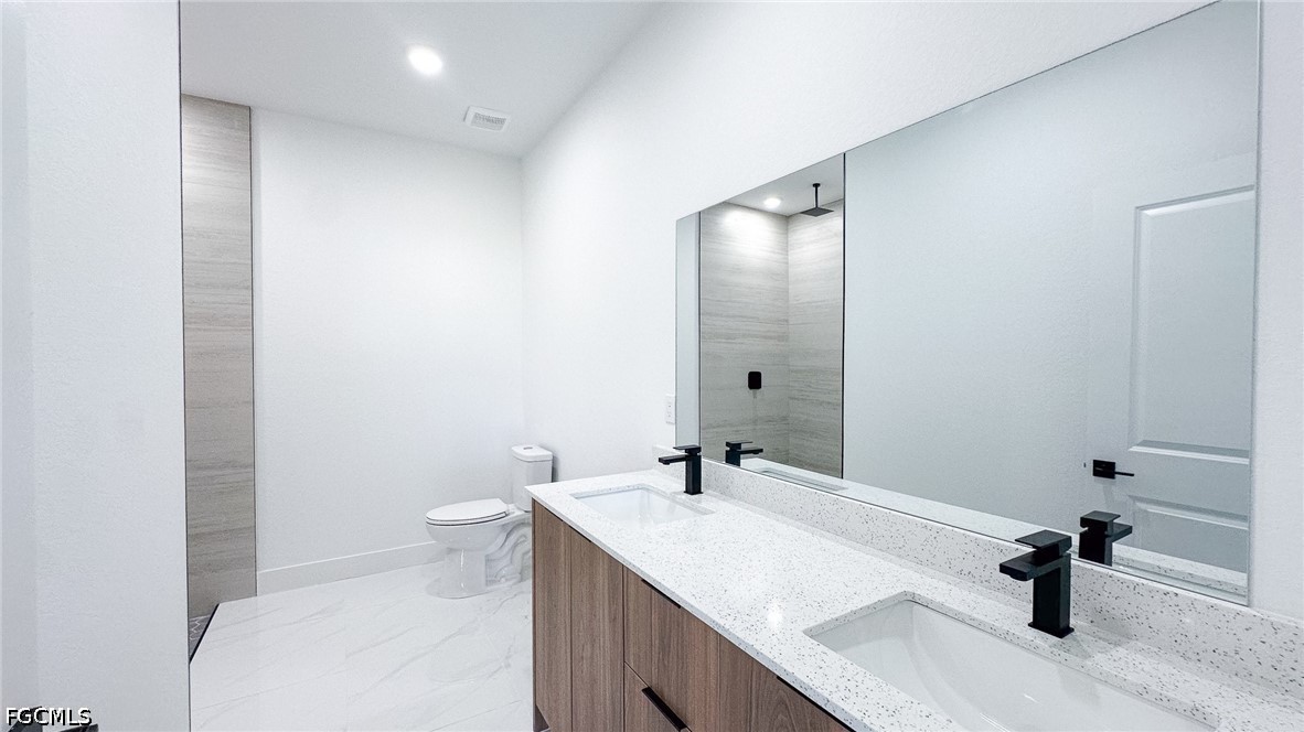 3 Bed SingleFamilyResidence for Sale in Lehigh Acres, photo 26