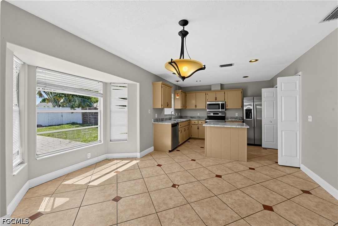 3 Bed Pool Home for Sale in Not Applicable, photo 26