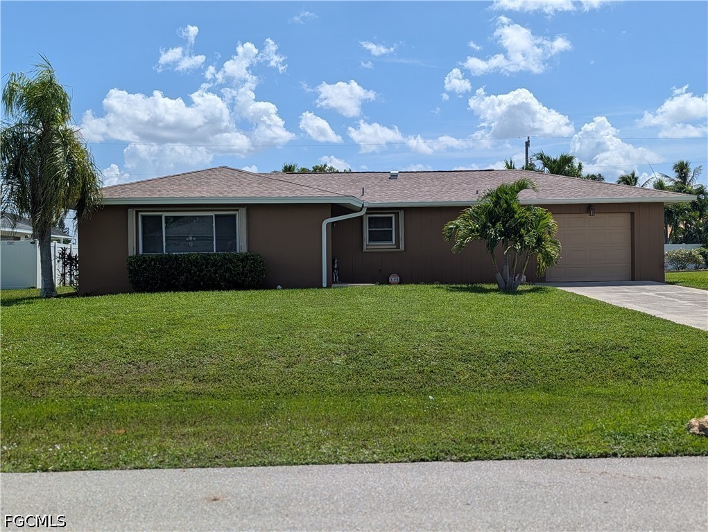 2 Bed SingleFamilyResidence for Sale in Cape Coral, photo 26