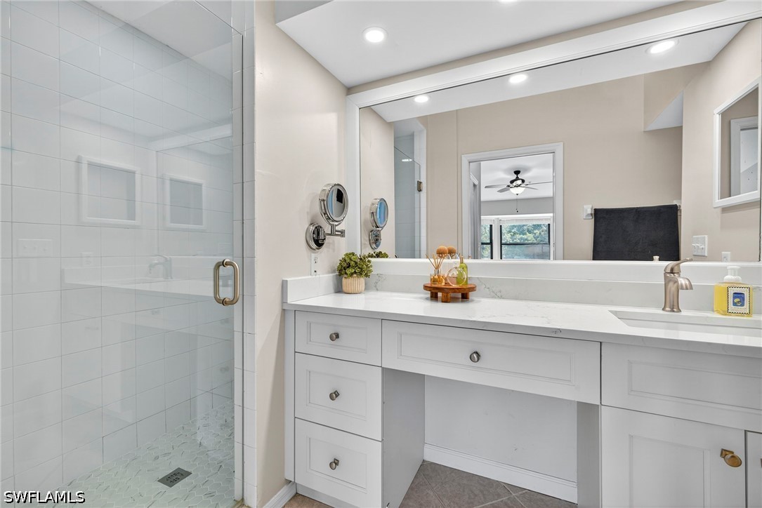 2 Bed Condominium for Sale in Naples, photo 26