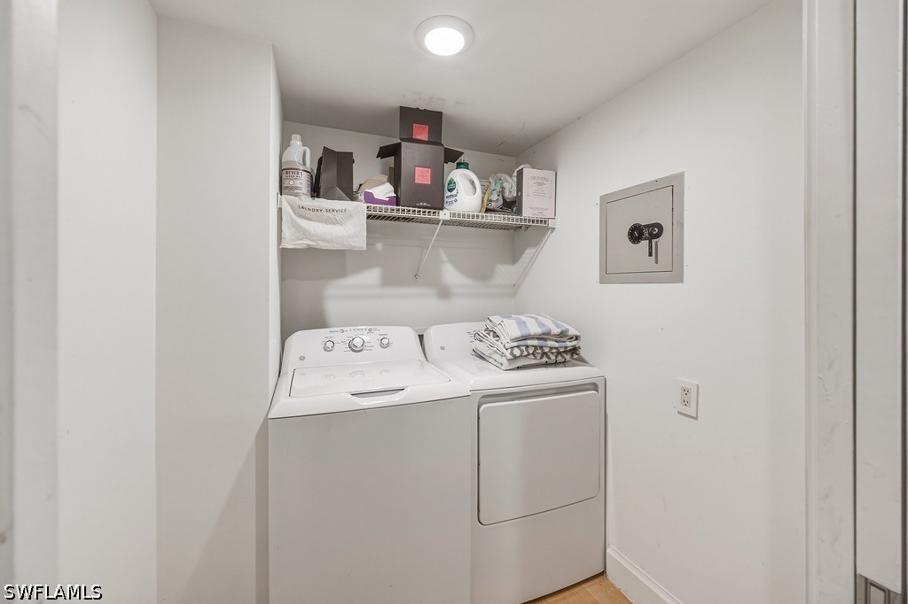 2 Bed Condominium for Sale in Naples, photo 26