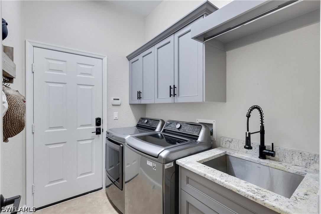 3 Bed Pool Home for Sale in Madison Park, photo 26