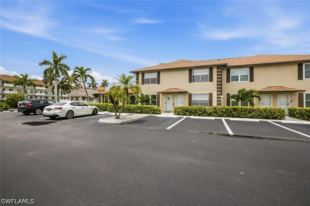 2 Bed Condominium for Sale in Marco Island, photo 26