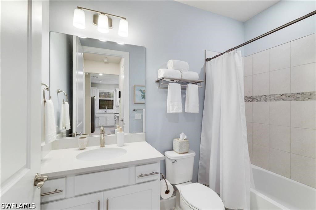 2 Bed Waterfront Home for Sale in Fort Myers, photo 26
