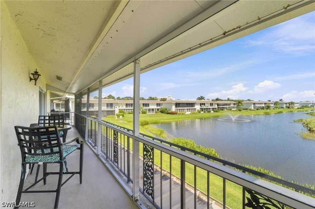 2 Bed Waterfront Home for Sale in Naples, photo 26
