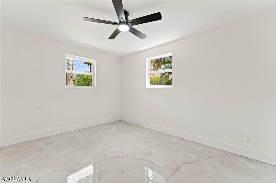 3 Bed SingleFamilyResidence for Sale in Naples, photo 26