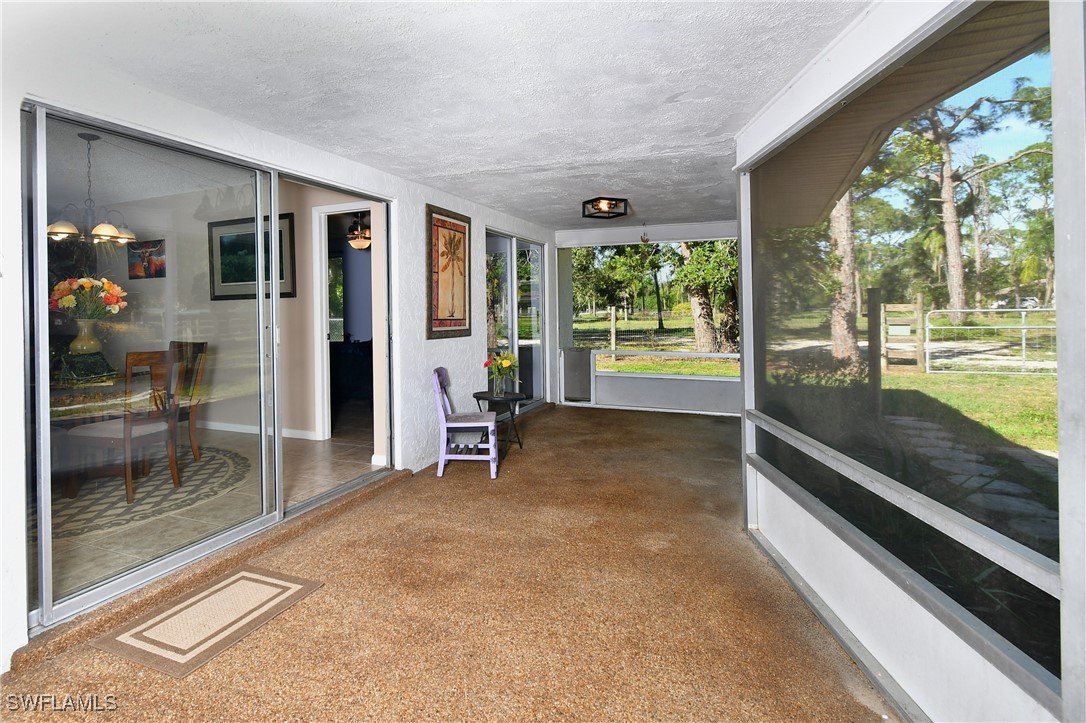 2 Bed SingleFamilyResidence for Sale in North Fort Myers, photo 27