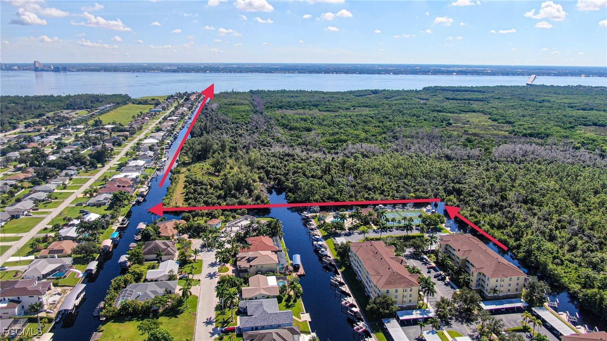 2 Bed Waterfront Home for Sale in Cape Coral, photo 27