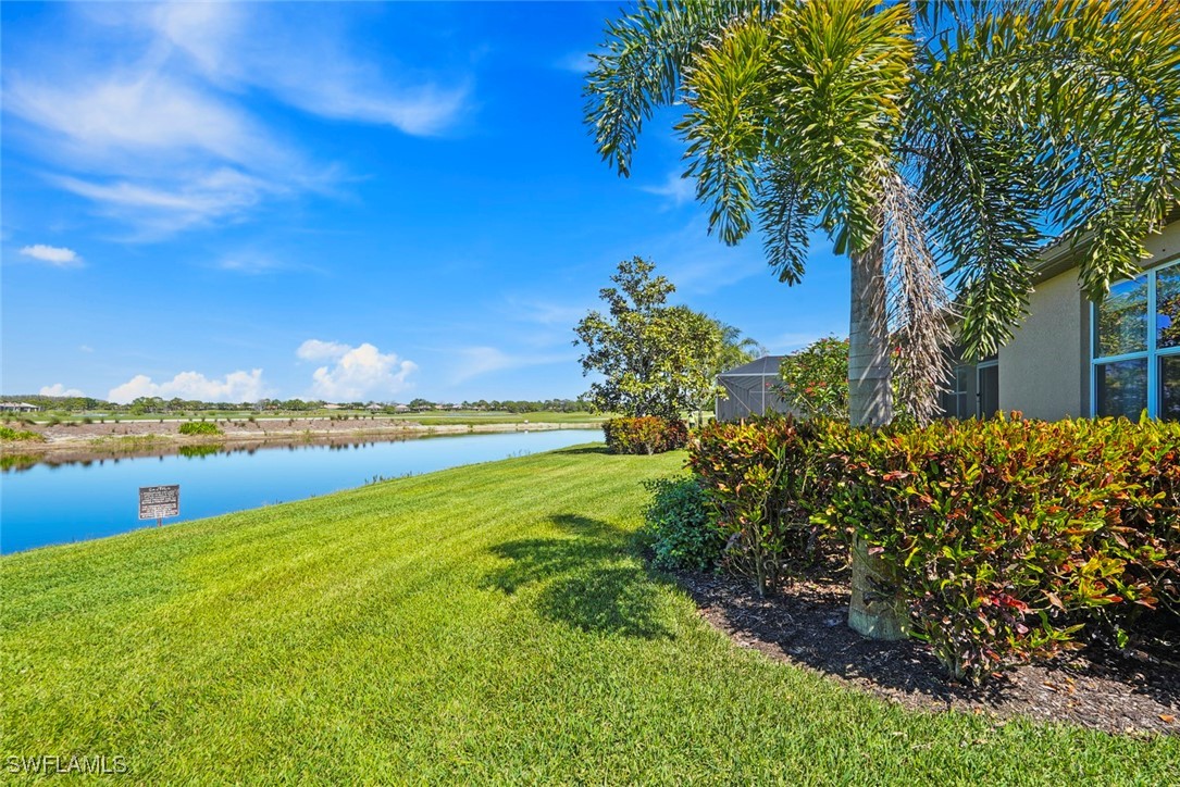 3 Bed Waterfront Home for Sale in Del Webb, photo 27
