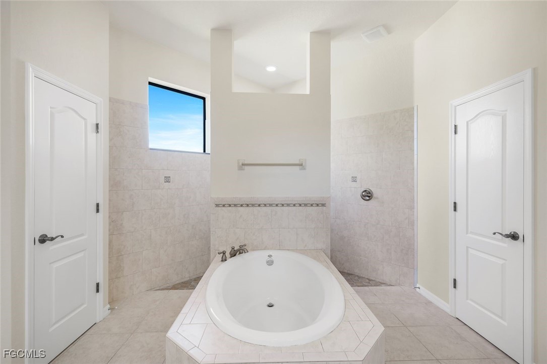 4 Bed Pool Home for Sale in Cape Coral, photo 27